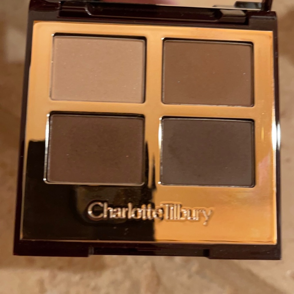 Charlotte Tilbury Sophisticate Palette